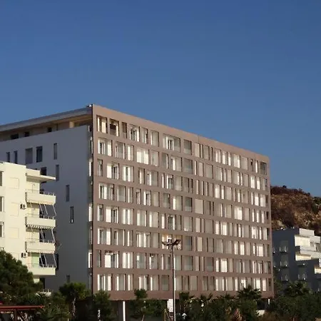 Merville Seaside Apartment Durrës